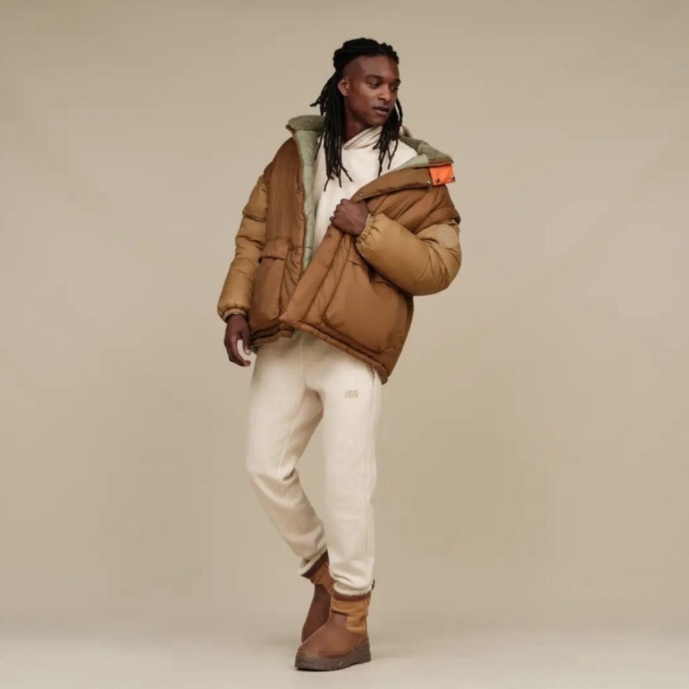 NWNT UGG Kristian Conv Puffer Unisex Brown Puffer Vest/Jacket